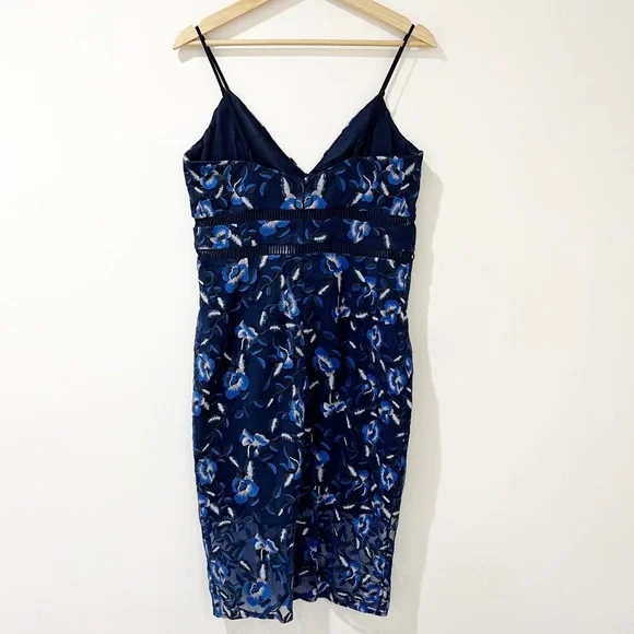 Revolve X Bardot Sapphire Lace Midi floral dress Sz L NWT - Picture 5 of 15